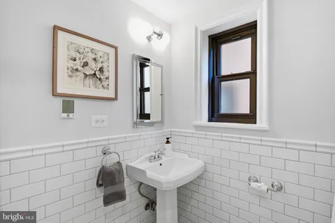 $475,000 | 2100 19th Street Northwest, Unit 506, Washington, DC 20009