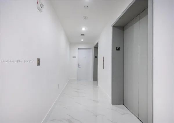 $9,000 | 700 Northeast 24th Street, Unit 2506, Miami, FL 33137