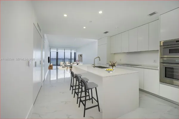 $9,000 | 700 Northeast 24th Street, Unit 2506, Miami, FL 33137