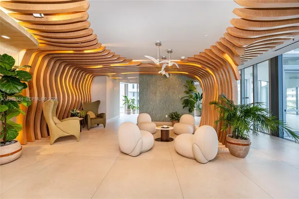 $9,000 | 700 Northeast 24th Street, Unit 2506, Miami, FL 33137