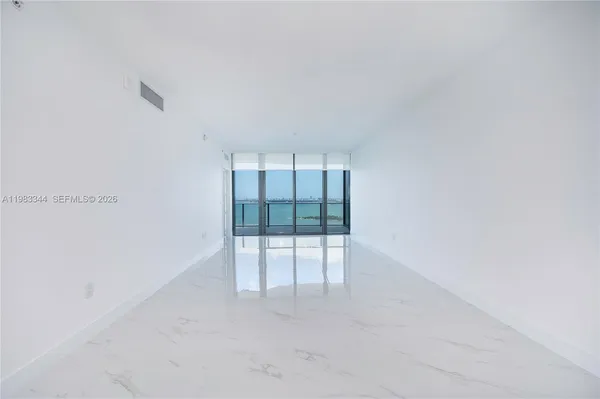 $9,000 | 700 Northeast 24th Street, Unit 2506, Miami, FL 33137