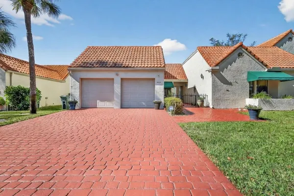 $745,000 | 6656 Las Flores Drive, Boca Raton, FL 33433