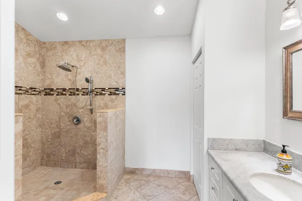 $745,000 | 6656 Las Flores Drive, Boca Raton, FL 33433