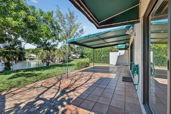 $745,000 | 6656 Las Flores Drive, Boca Raton, FL 33433
