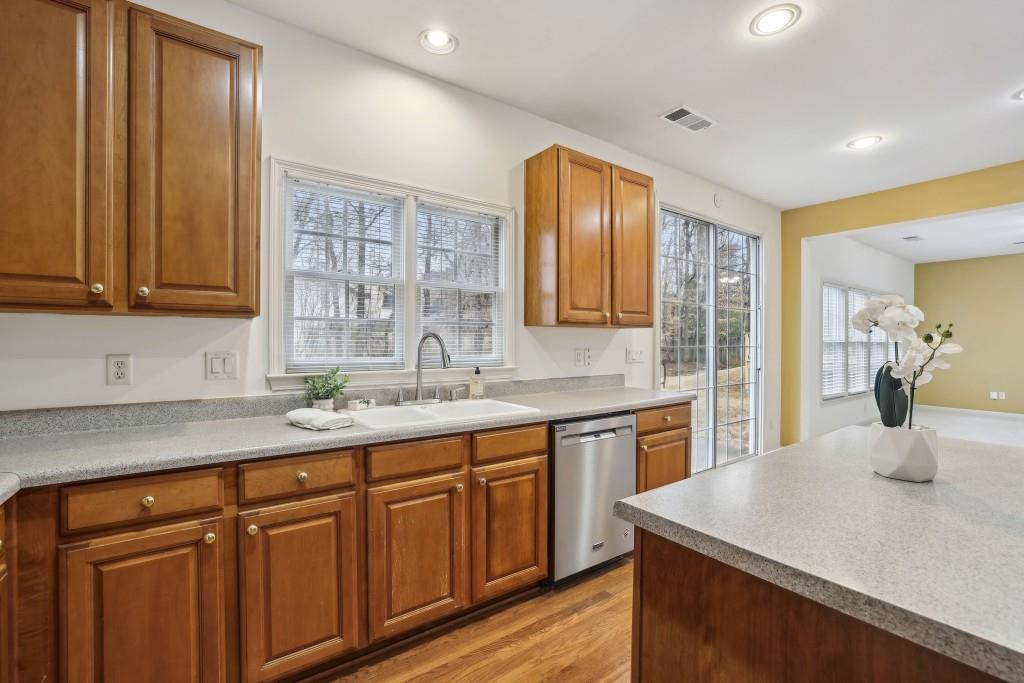 4133 Divot Way Duluth, GA 30097 - Photo 12 of 29