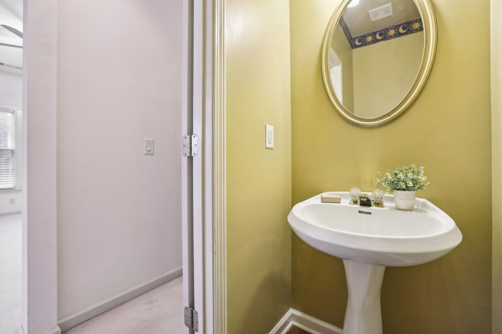 4133 Divot Way Duluth, GA 30097 - Photo 14 of 29