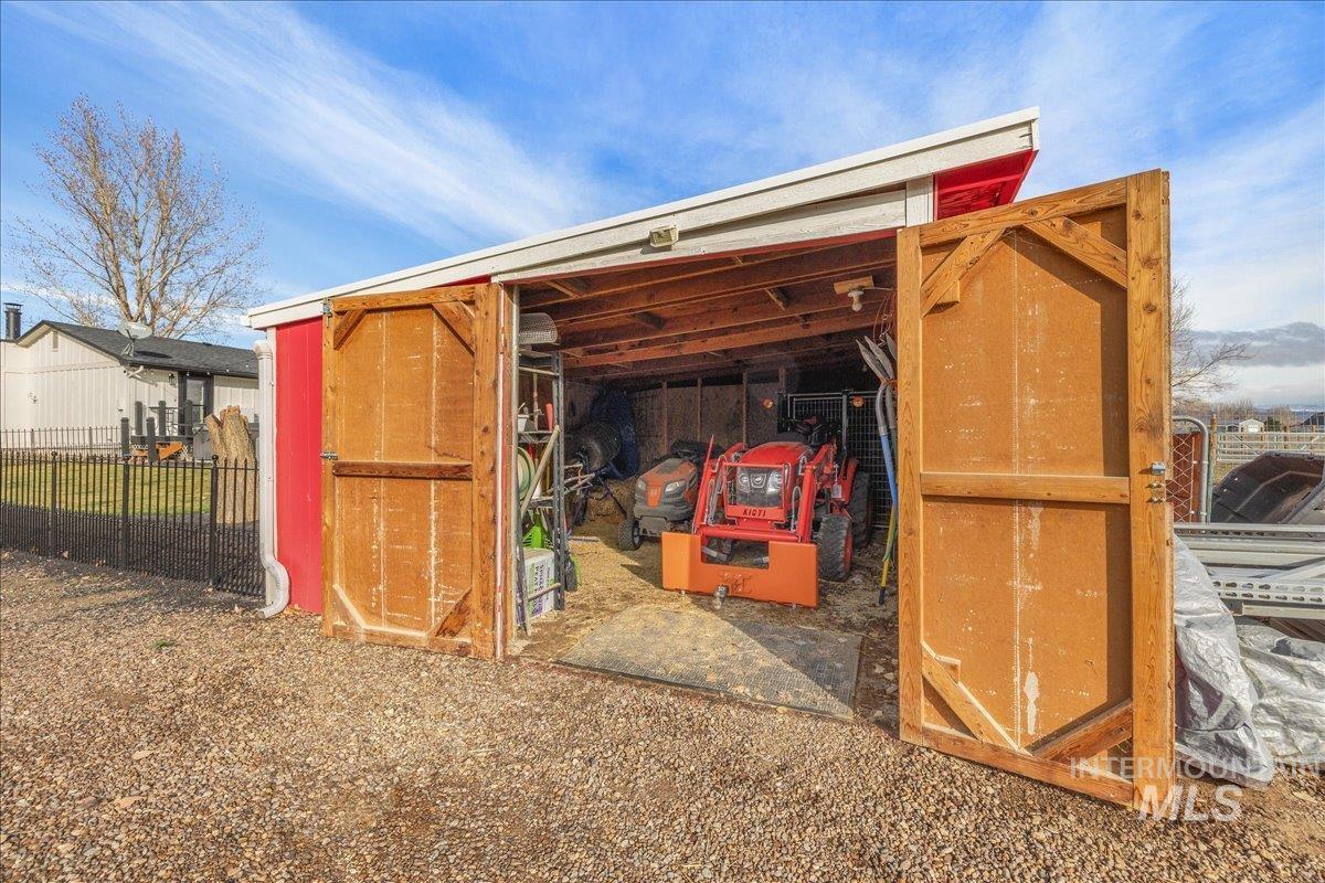3582 Northwest Dutton Way Mountain Home, ID 83647 - Photo 39 of 50