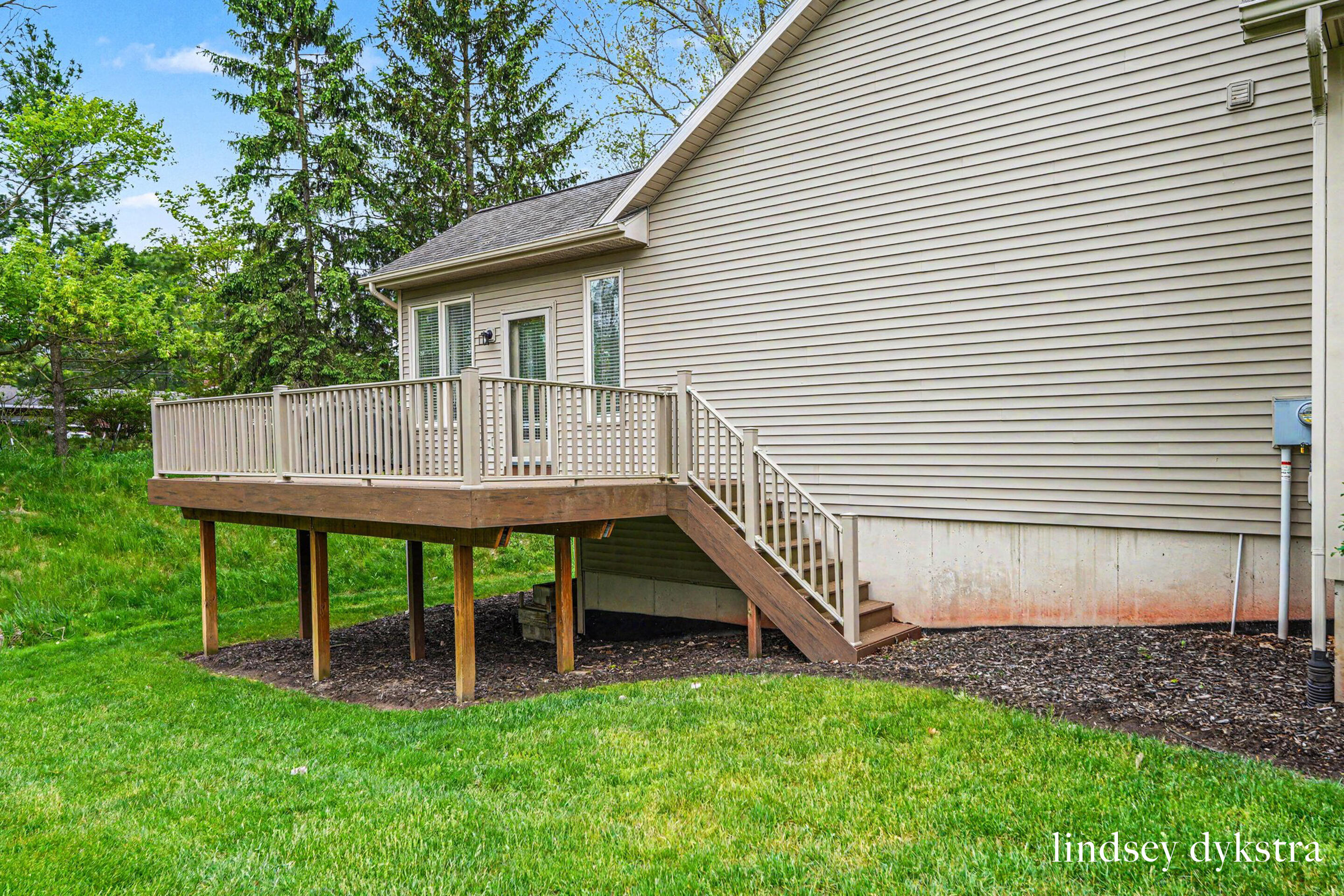 2320 Red Oak Court Northwest Grand Rapids, MI 49504 - Photo 25 of 25 2320 Red Oak Court-5456