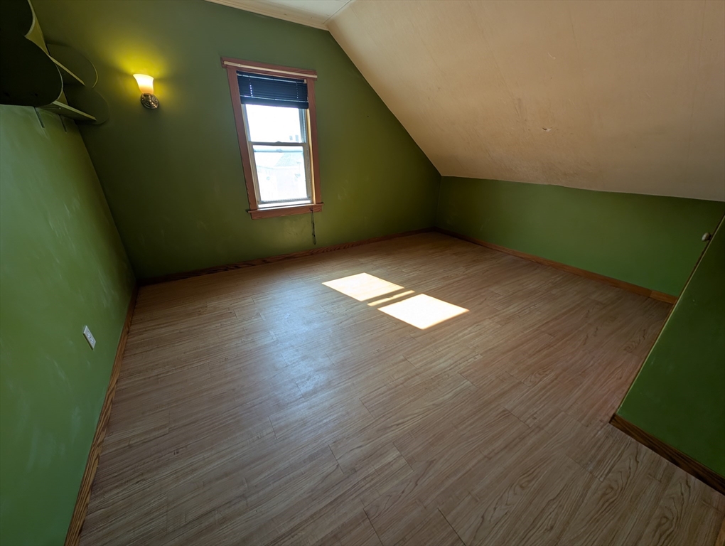 340 Fountain Street Fall River, MA 02721 - Photo 18 of 25
