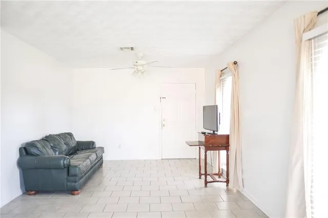 $1,500 | 113 Nu Street, Unit A, Belle Chasse, LA 70037