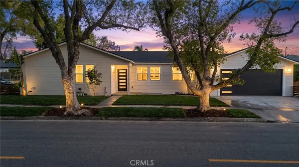$849,988 | 700 West 10th Street, Azusa, CA 91702