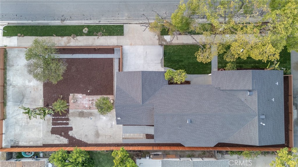 700 West 10th Street Azusa, CA 91702 - Photo 29 of 43 an aerial view of a house with a yard and a large tree