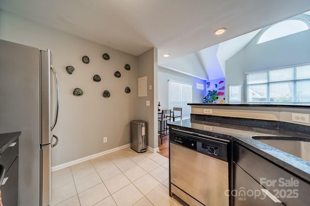$334,900 | 513 North Graham Street, Unit 3H, Charlotte, NC 28202