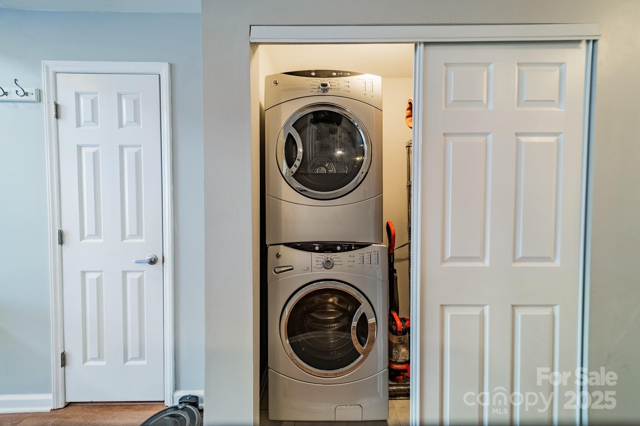 513 North Graham Street, Unit 3H Charlotte, NC 28202 - Photo 19 of 28