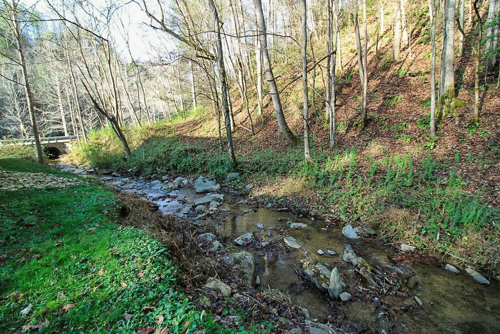 4489 Pittman Center Road Sevierville, TN 37876 - Photo 38 of 41 Gallery Image 38
