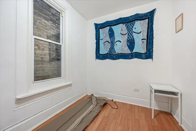 $550,000 | 934 West 35th Place, Chicago, IL 60609