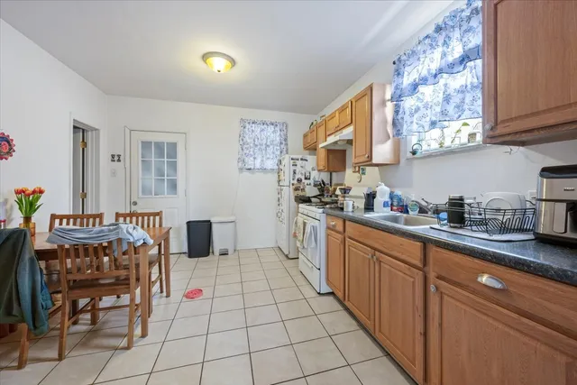 $550,000 | 934 West 35th Place, Chicago, IL 60609