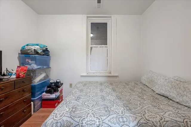 $550,000 | 934 West 35th Place, Chicago, IL 60609