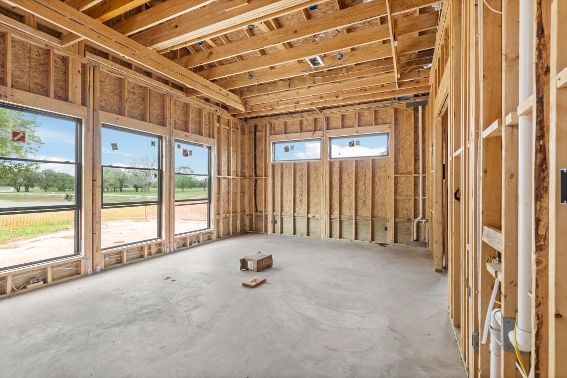 35623 Kinabalu Way Wallis, TX 77485 - Photo 6 of 25 a view of an empty room