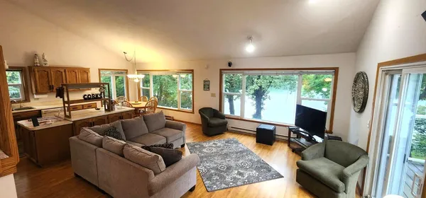 $699,900 | 31819 Mallard Drive, Vergas, MN 56587