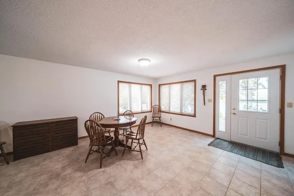 $699,900 | 31819 Mallard Drive, Vergas, MN 56587