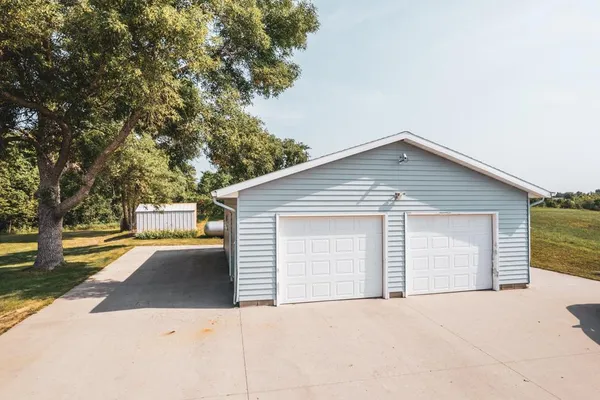 $699,900 | 31819 Mallard Drive, Vergas, MN 56587