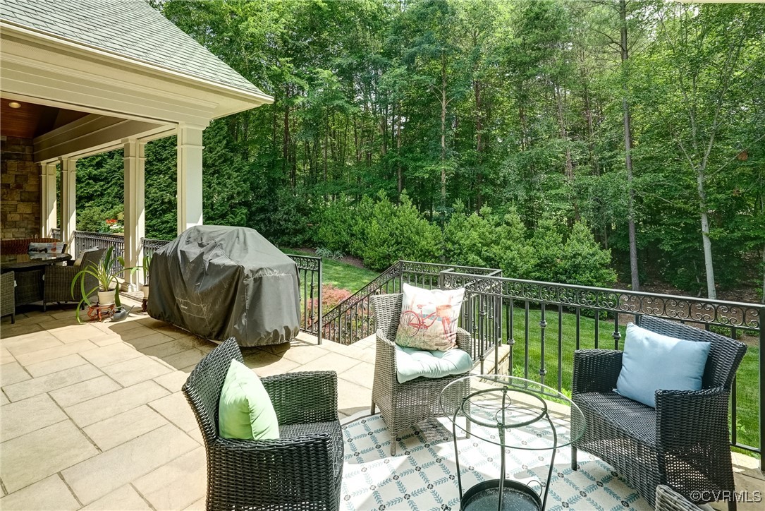 717 Old Stream Road Manakin-Sabot, VA 23103 - Photo 18 of 50 Raised terrace