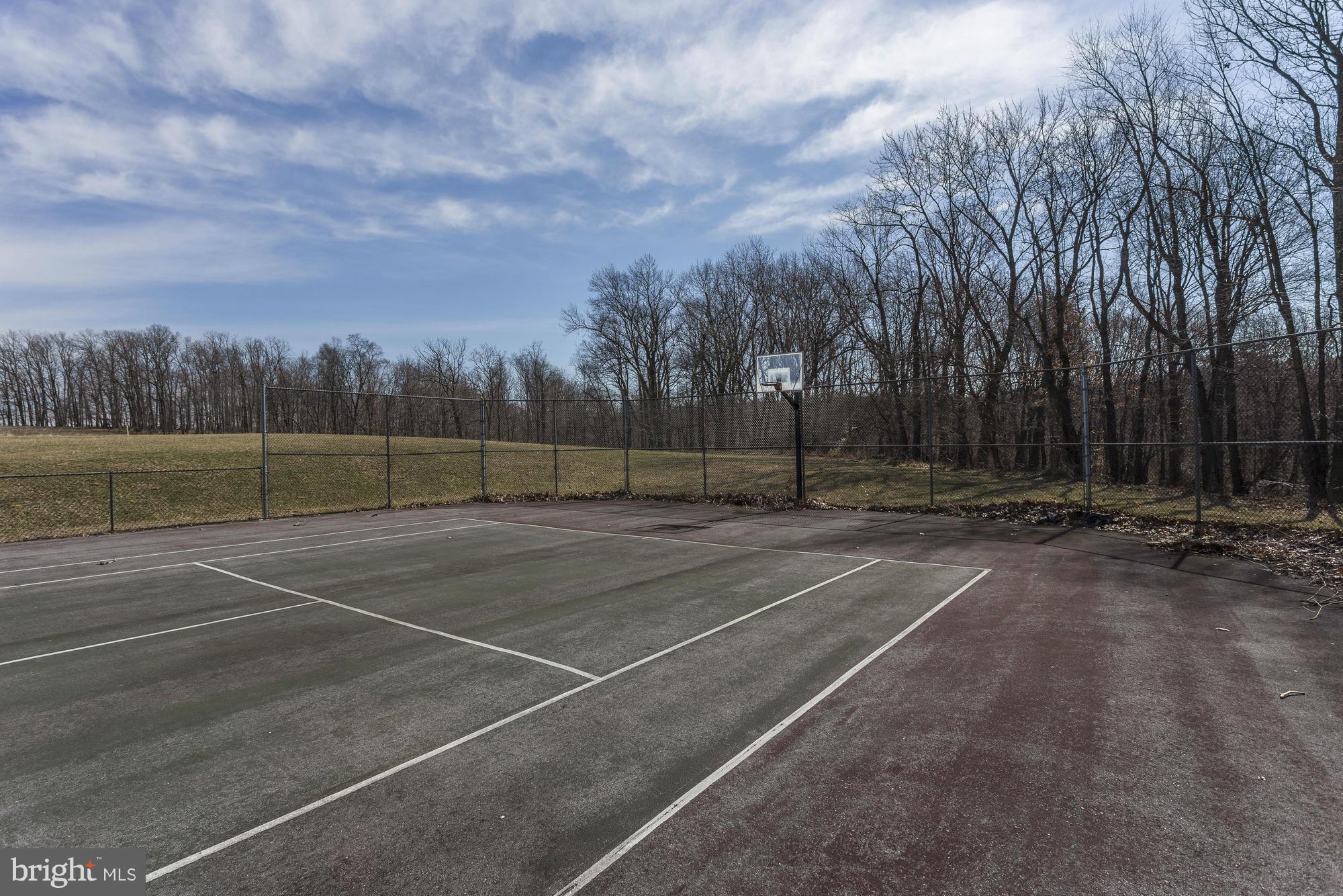 12650 Knoll Road Mount Airy, MD 21771 - Photo 26 of 30 Tennis Courts