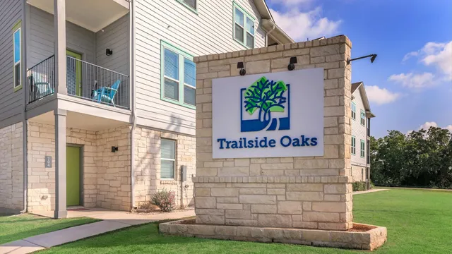 $999 | 680 Naumann Drive, Leander, TX 78641