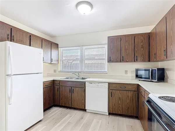 $1,199 | 467 Hunter Circle, Kissimmee, FL 34758