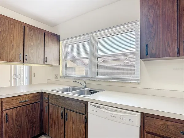 $1,199 | 467 Hunter Circle, Kissimmee, FL 34758