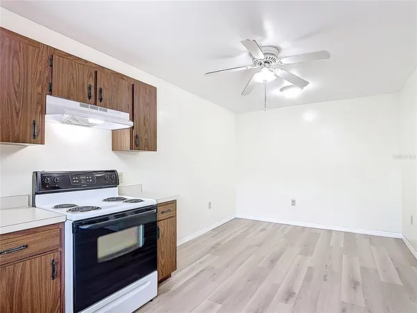 $1,199 | 467 Hunter Circle, Kissimmee, FL 34758