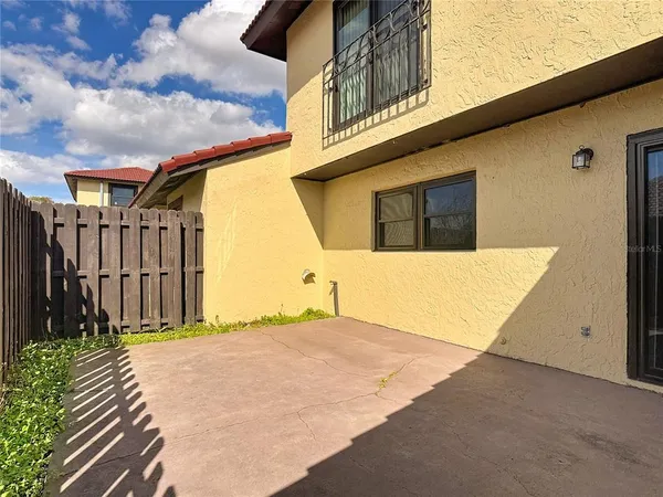 $1,199 | 467 Hunter Circle, Kissimmee, FL 34758