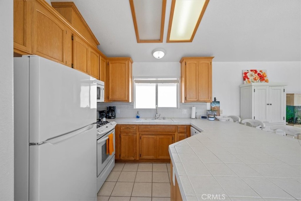 191 J Street Cayucos, CA 93430 - Photo 34 of 47