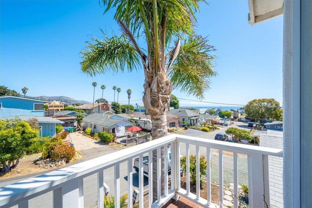 191 J Street Cayucos, CA 93430 - Photo 5 of 47
