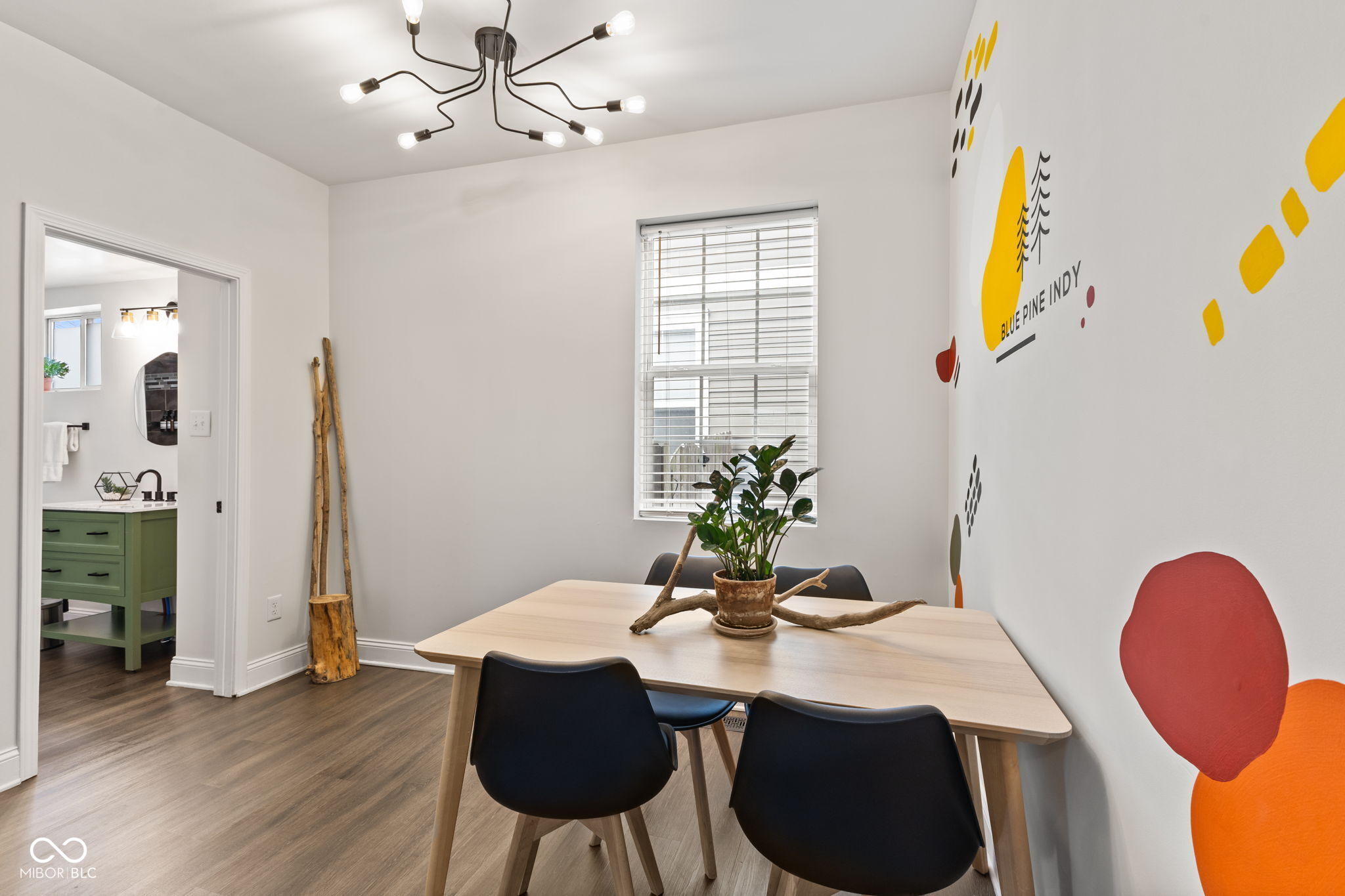 924 Keystone Avenue Indianapolis, IN 46201 - Photo 11 of 28