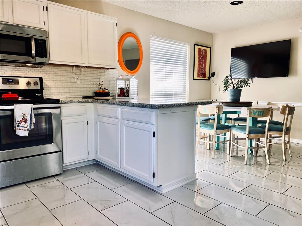 2409 Rue Pickney Mandeville, LA 70448 - Photo 6 of 17 Gallery Image 6