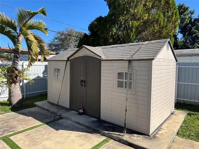 $459,000 | 6231 Mayo Street, Hollywood, FL 33023