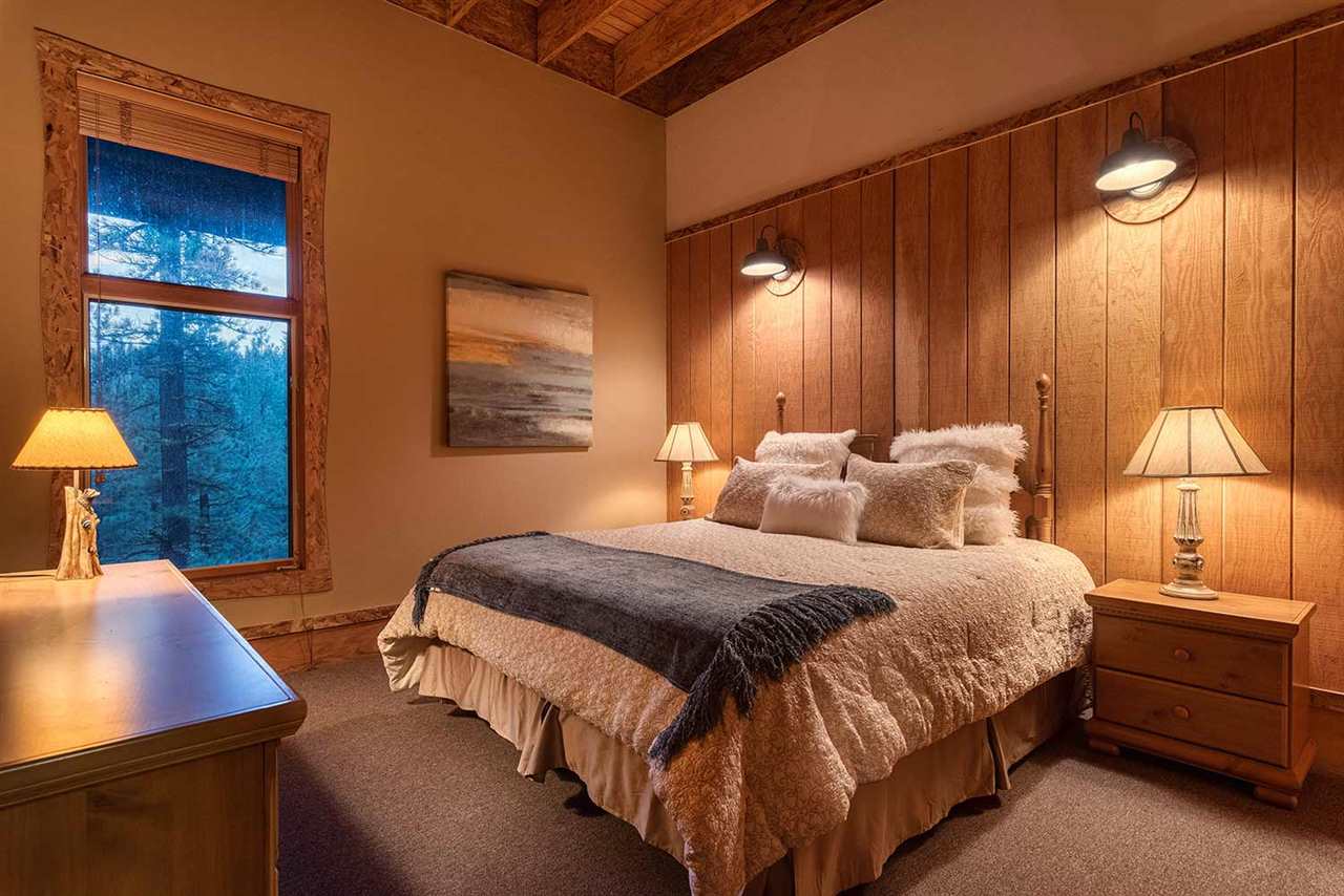11705 Kitzbuhel Road Truckee, CA 96161 - Photo 9 of 14 Gallery Image 9
