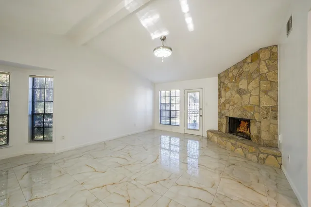 $2,000 | 3203 Golden Willow Drive, Houston, TX 77339