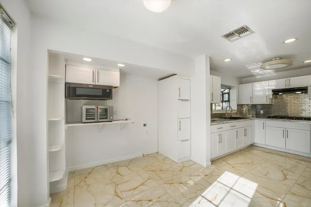 $2,000 | 3203 Golden Willow Drive, Houston, TX 77339