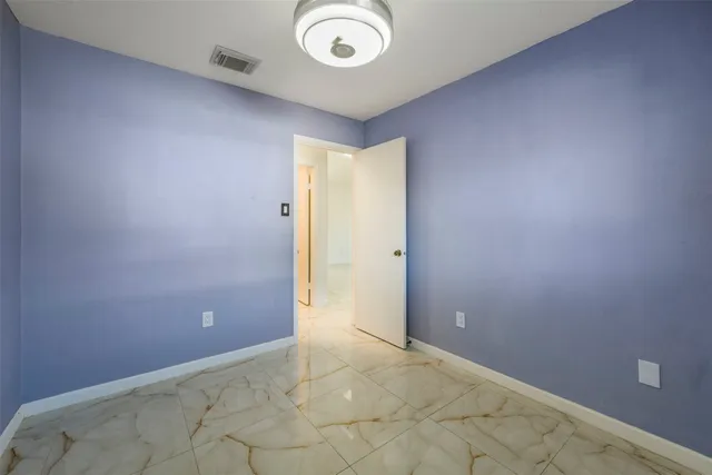 $2,000 | 3203 Golden Willow Drive, Houston, TX 77339