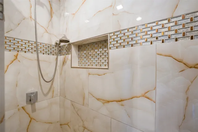 $2,000 | 3203 Golden Willow Drive, Houston, TX 77339