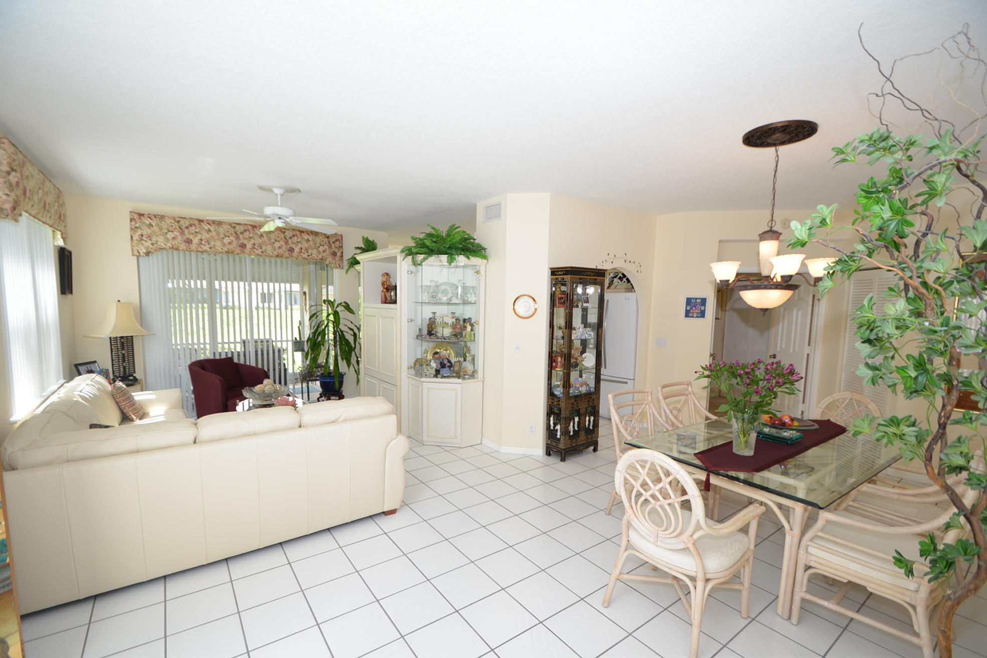 8658 Vía Reale, Unit 3 Boca Raton, FL 33496 - Photo 3 of 41 DSC_0167