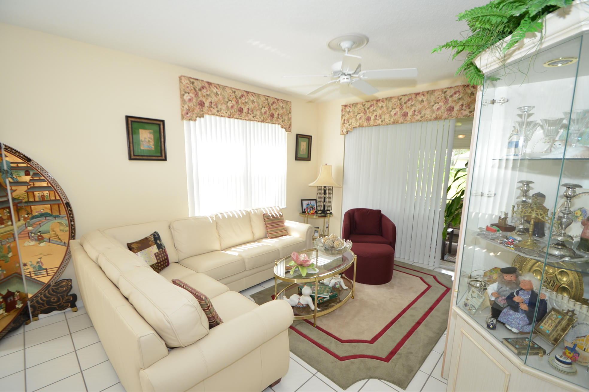 8658 Vía Reale, Unit 3 Boca Raton, FL 33496 - Photo 6 of 41 DSC_0172