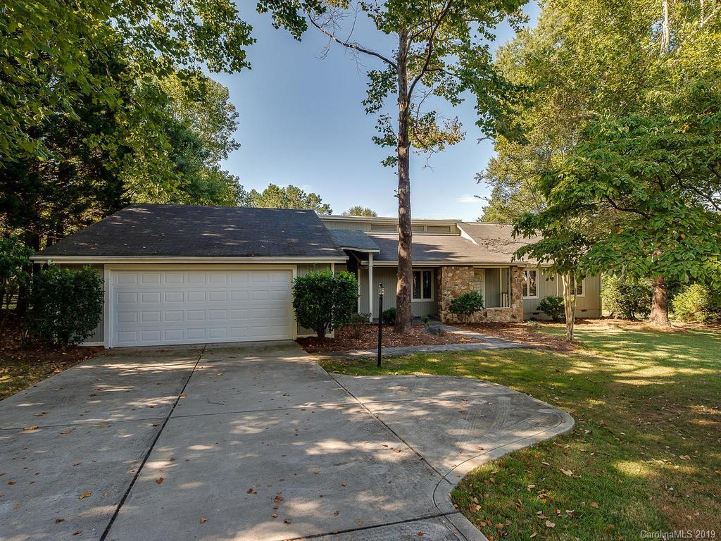9000 Raintree Lane Charlotte, NC 28277 - Photo 2 of 29 Gallery Image 2