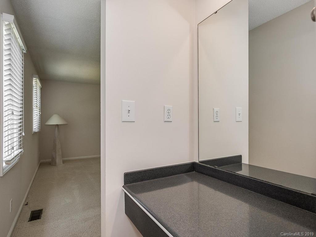 9000 Raintree Lane Charlotte, NC 28277 - Photo 19 of 29 Gallery Image 19