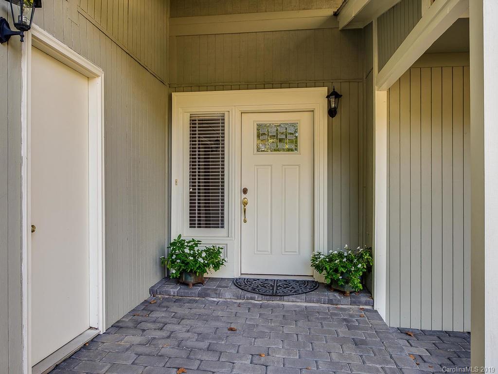 9000 Raintree Lane Charlotte, NC 28277 - Photo 3 of 29 Gallery Image 3