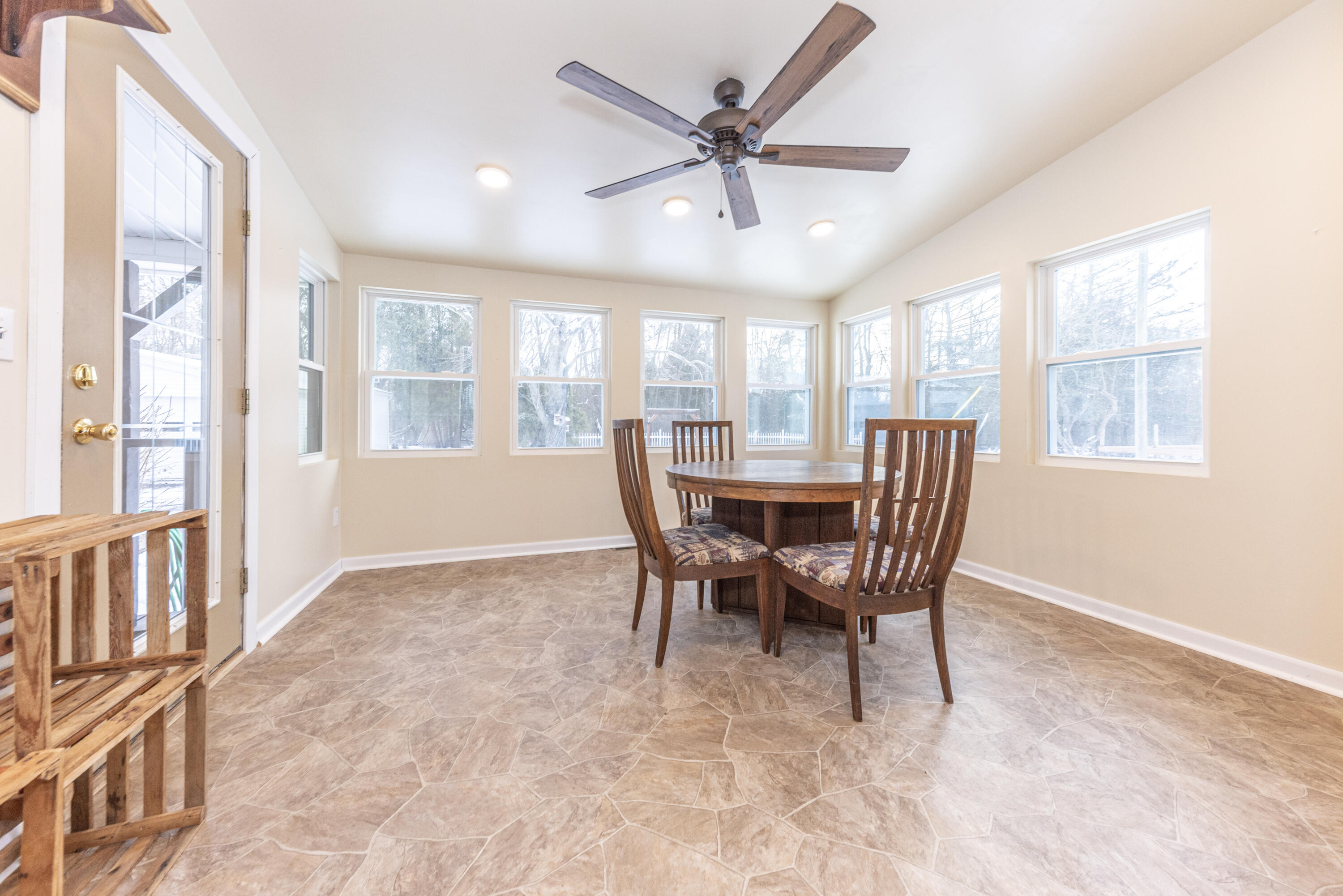 6860 Dexter-Pinckney Road Dexter, MI 48130 - Photo 12 of 48 040_10