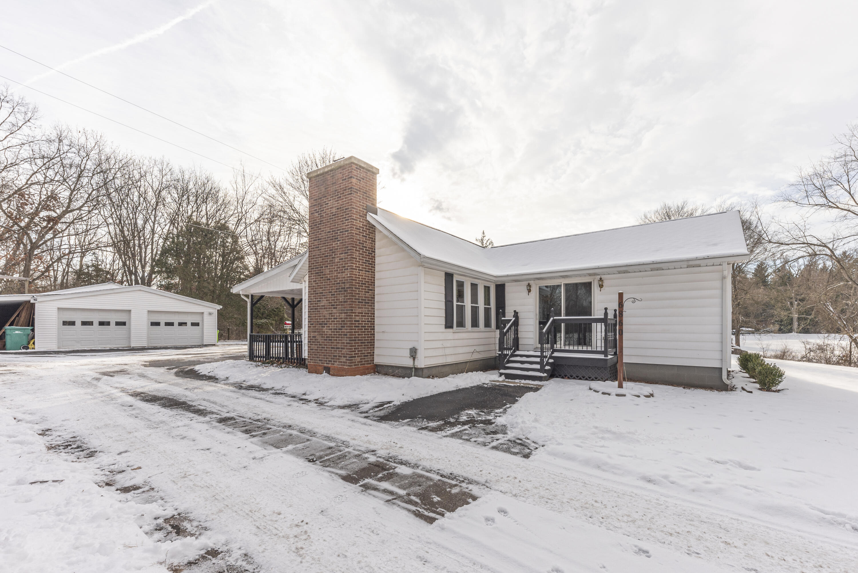 6860 Dexter-Pinckney Road Dexter, MI 48130 - Photo 2 of 48 003_54